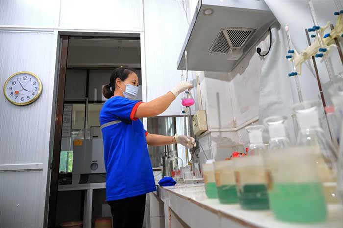 鋁型材開(kāi)模定制實(shí)驗(yàn)室-工業(yè)鋁型材生產(chǎn)廠家